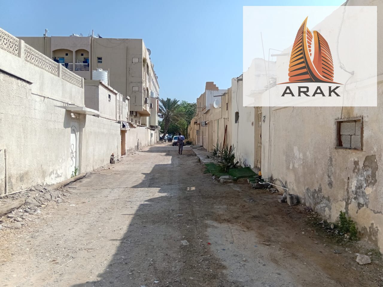 For Sale: Villa in Ajman – Al Rashidiya 3, Behind Mark & Save Supermarket A great opportunity to own a villa in a lively location in Al Rashidiya 3,