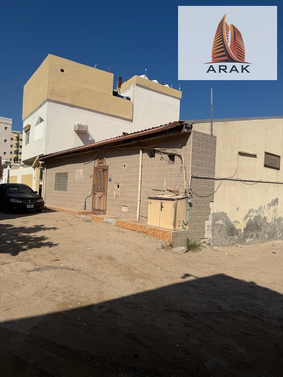 For Sale – Arabic House in Al Rashidiya 3 A great opportunity to own an Arabic-style house in a quiet and prime location in Al Rashidiya 3, close to