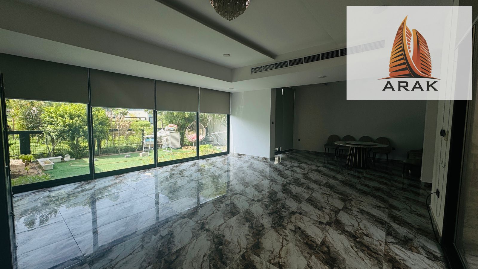 A luxurious villa is available for rent in the Al Zorah area of Ajman, featuring an exceptional location that combines tranquility, nature, and compre