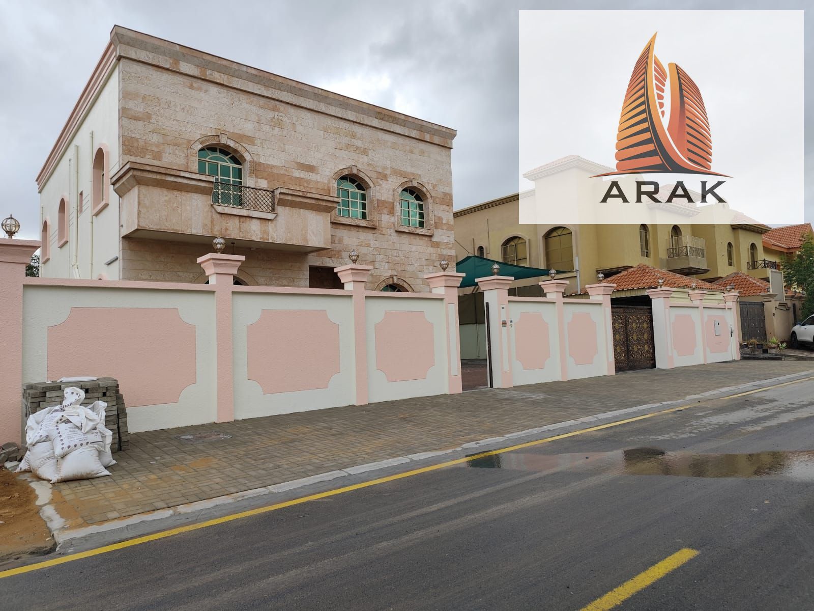 A spacious villa is available for rent in a prime location in Al Mowaihat 3, close to all essential services and schools. The villa is ideal for famil