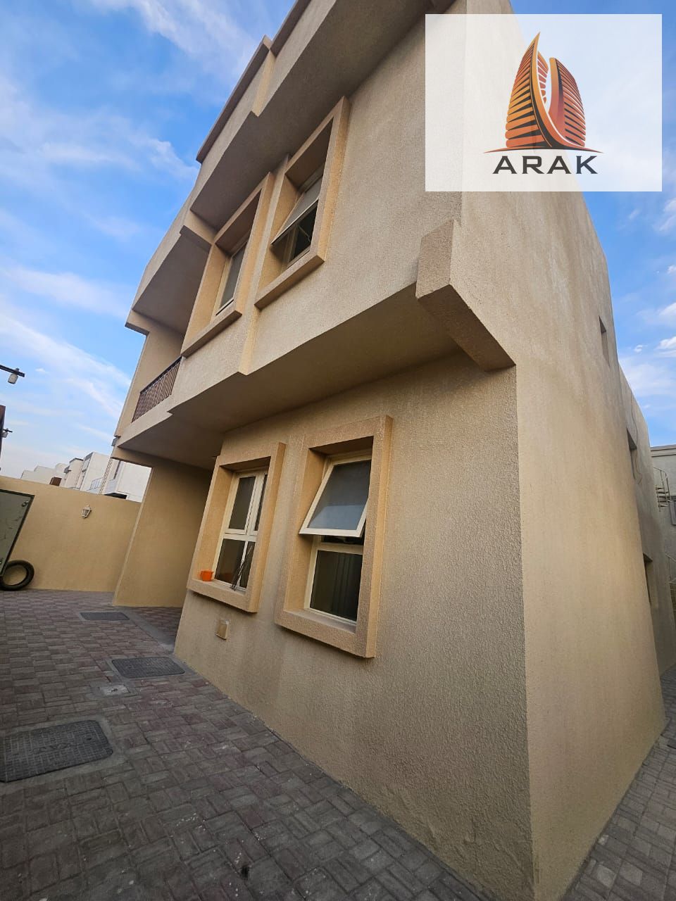 Villa for Rent in Al Zahya – Ajman A great opportunity to rent a spacious villa in Al Zahya area, Ajman. The villa features UAE national electricity,