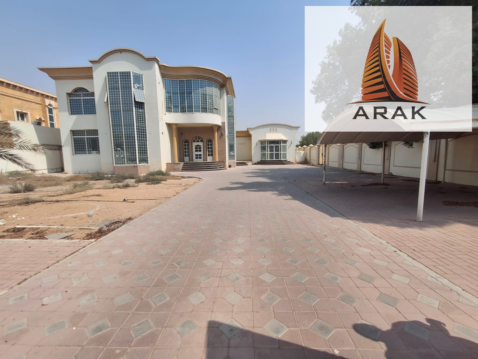 An excellent opportunity to rent a large, well-designed villa in Al Jurf 1, Ajman, ideal for big families looking for space, comfort, and privacy.