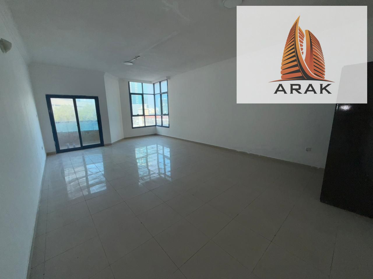 For Sale: 3-Bedroom Apartment with Living Room in Al Khor –