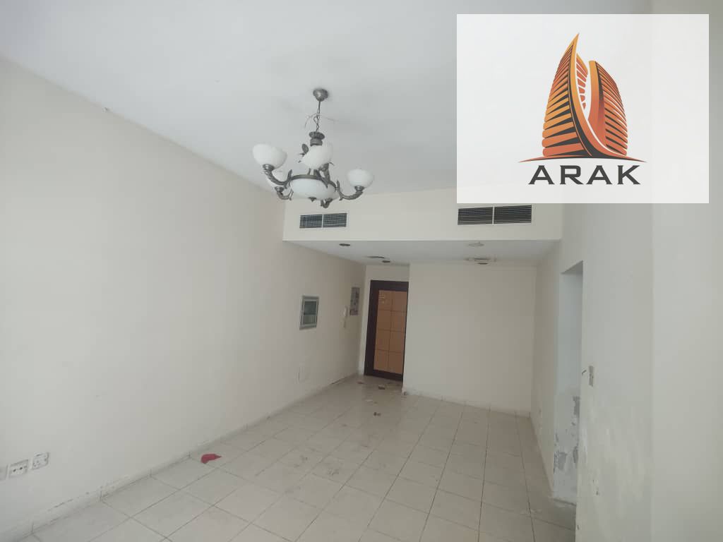 2-Bedroom Apartment for Sale in Garden City Towers – Al Hamidiya, Ajman Details: 2 Bedrooms and Living Room Area: 1,034 sq. ft. Currently Rented for