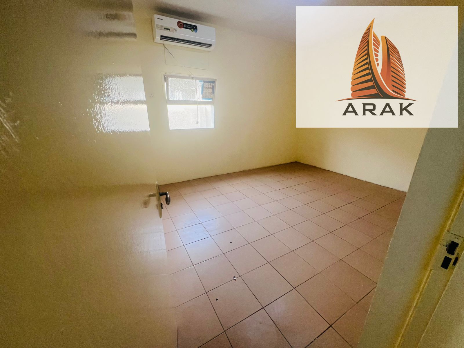 Labour Camp for Rent – Sharjah Industrial Area 6, Ready to Move In