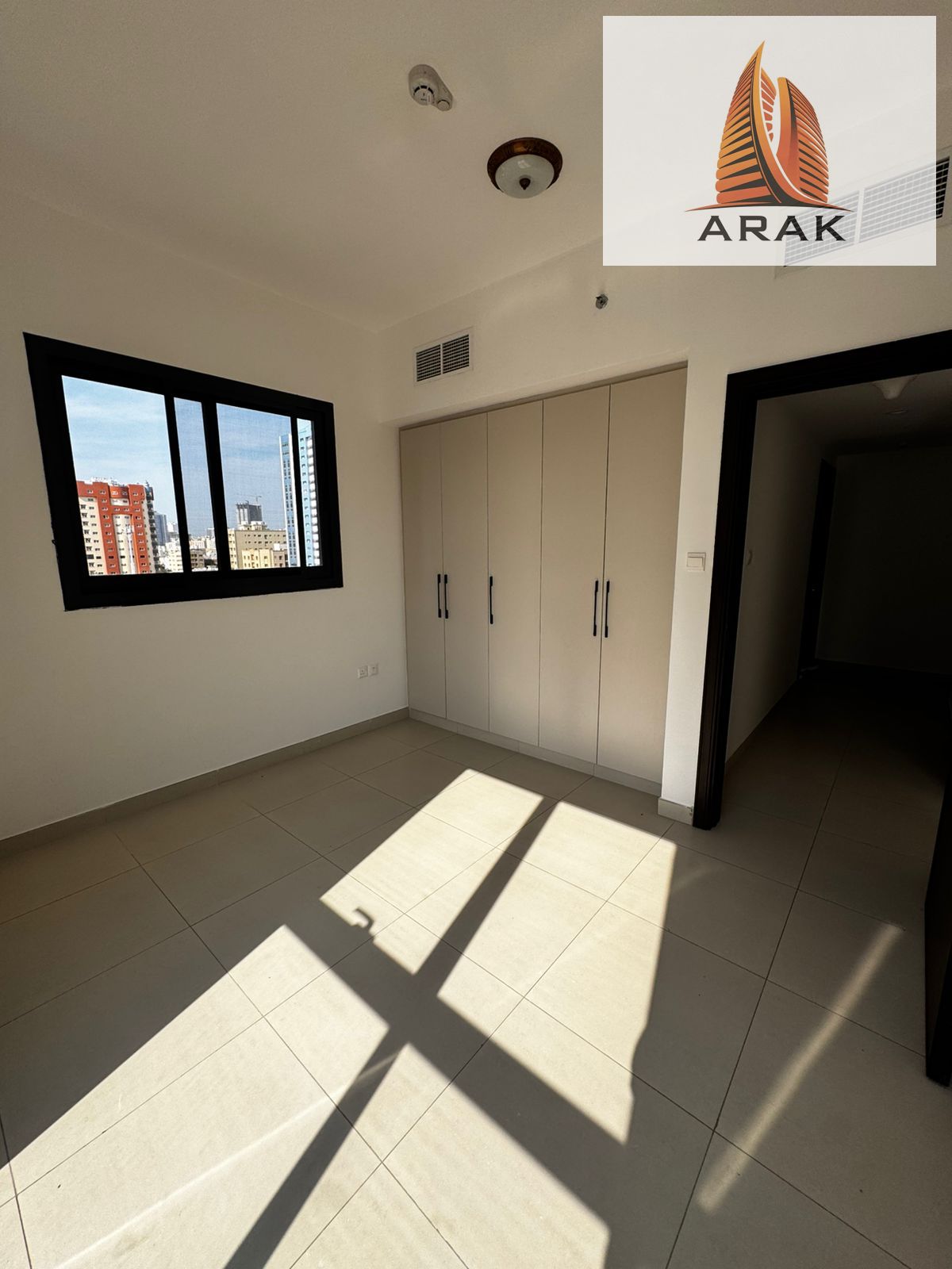 For annual rent in Ajman, Al Nuaimiya 1 Industrial Area, second row from Al Ittihad Street, second building occupied