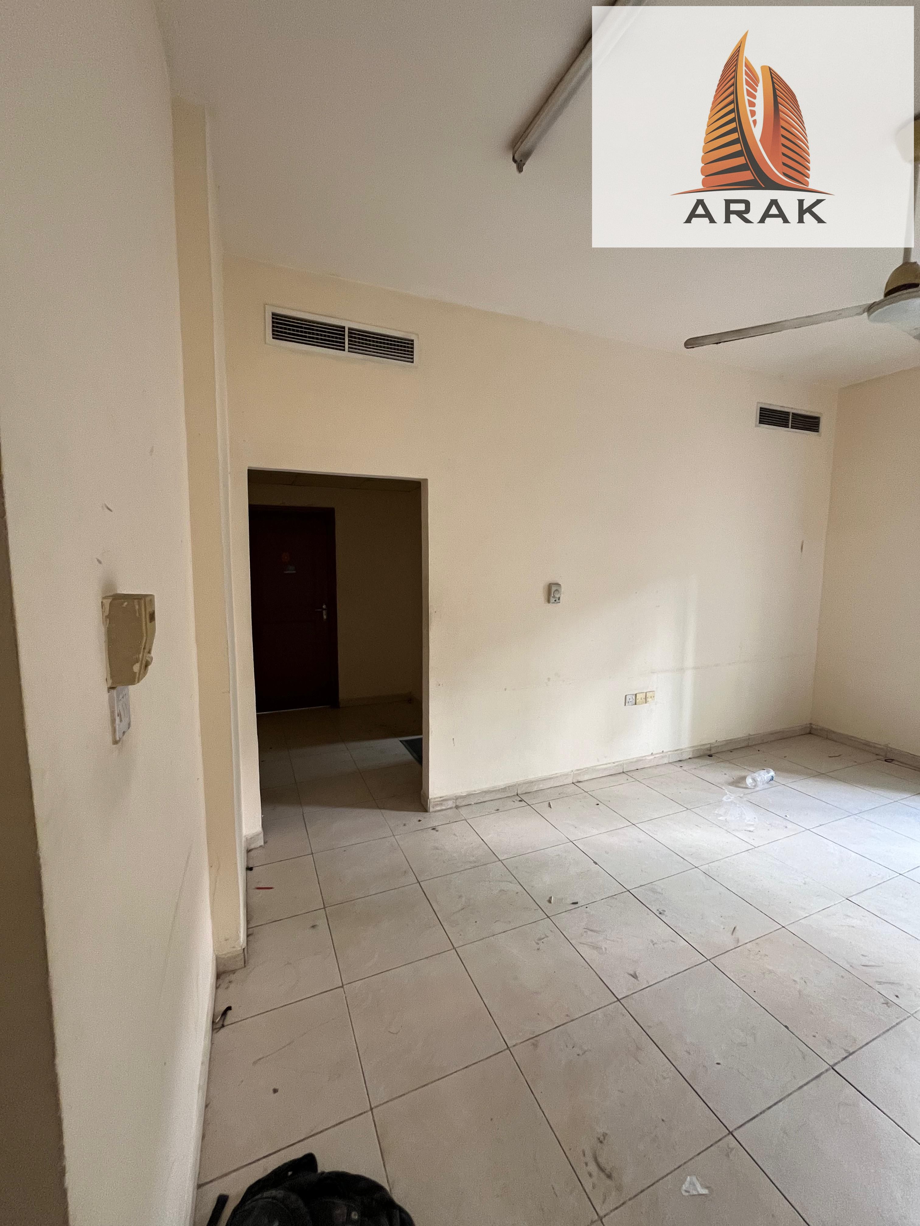 Prime Rental Opportunity Two Bedroom Apartment in Al Nakheel with Excellent Value