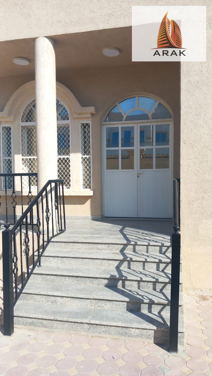 Villa for Annual Rent in Al Rawda 1 – 5 Master Bedrooms