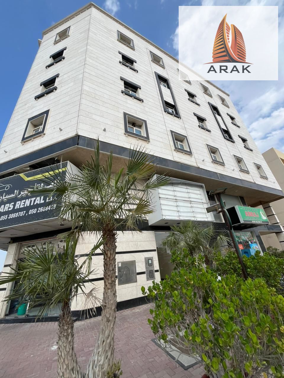 For Rent – Corner Shop in Rashidiya 3