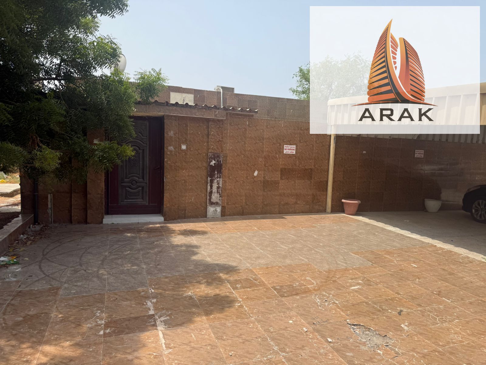For Sale: Arabic-style house in Umm Al Quwain