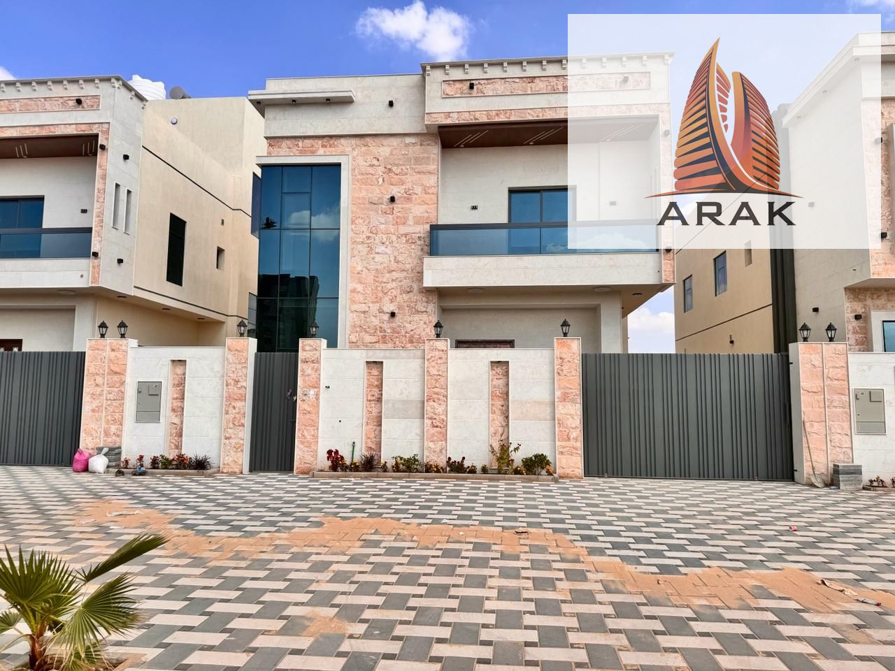 For Rent | Villa in Al Helio 2