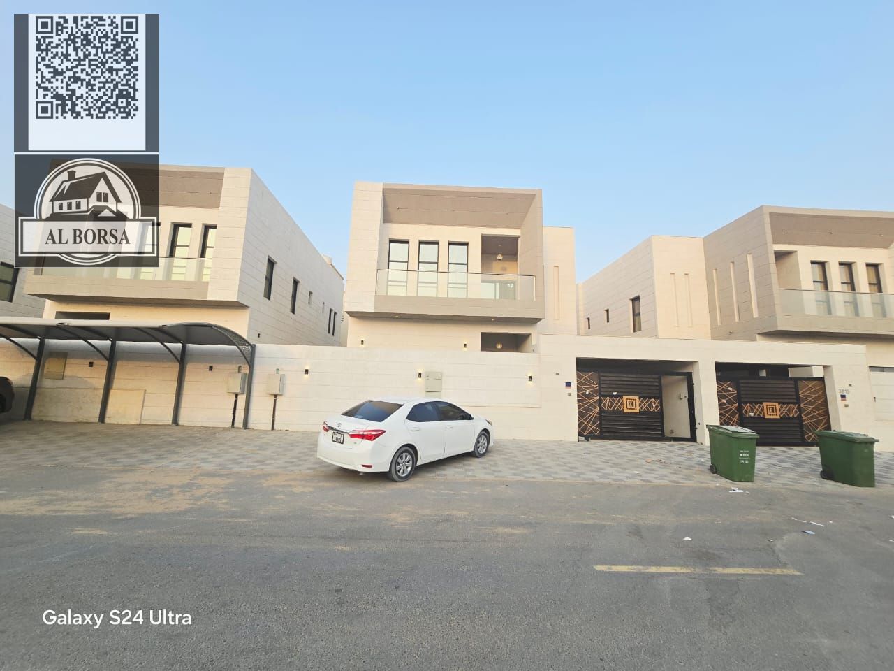 Villa for rent in Al Yasmin | 5 master bedrooms + majlis + living room + maid's room | AED 105,000 | Payments