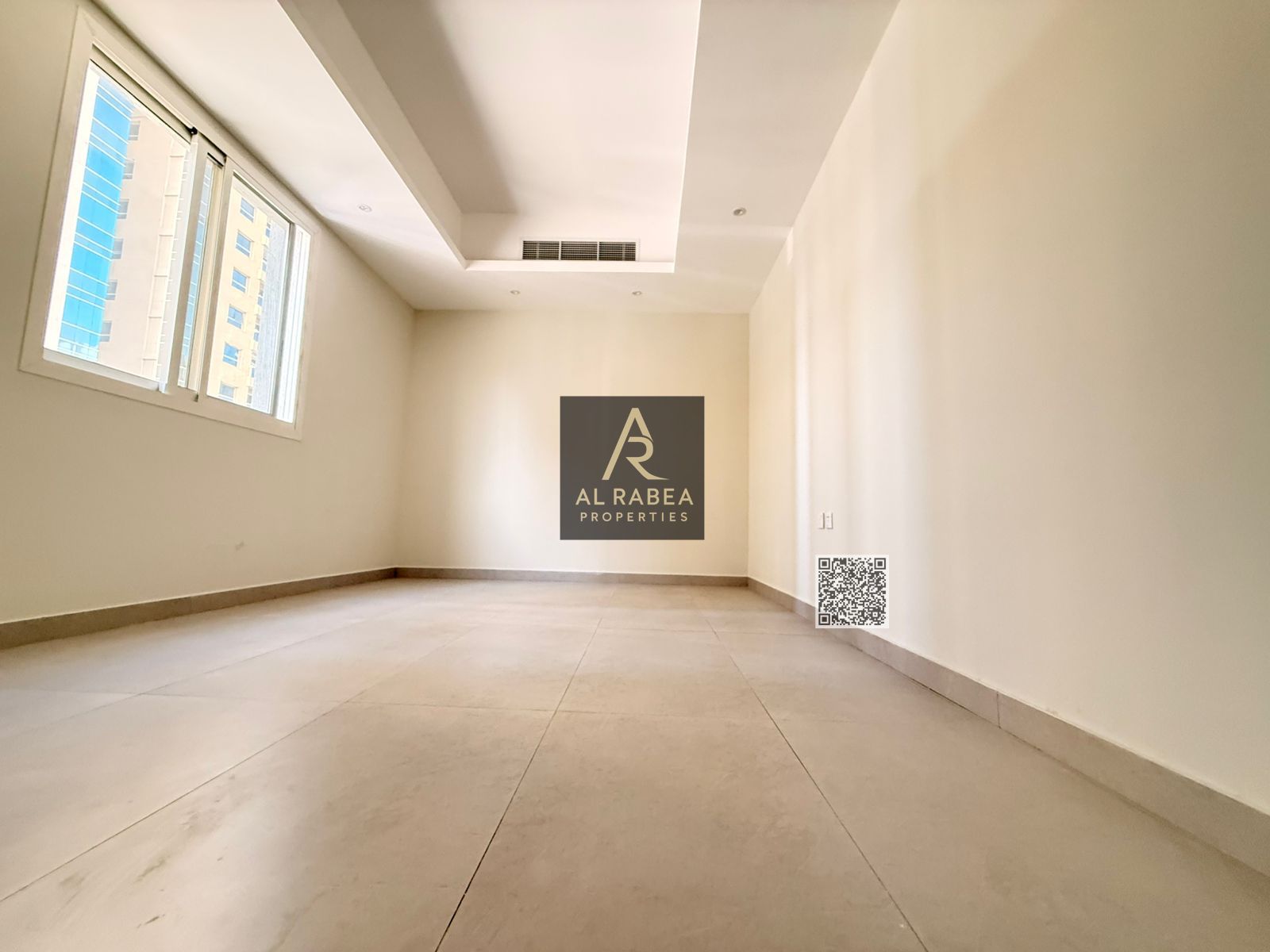 Luxurious finishes - Prime strategic location - Easy access to Dubai