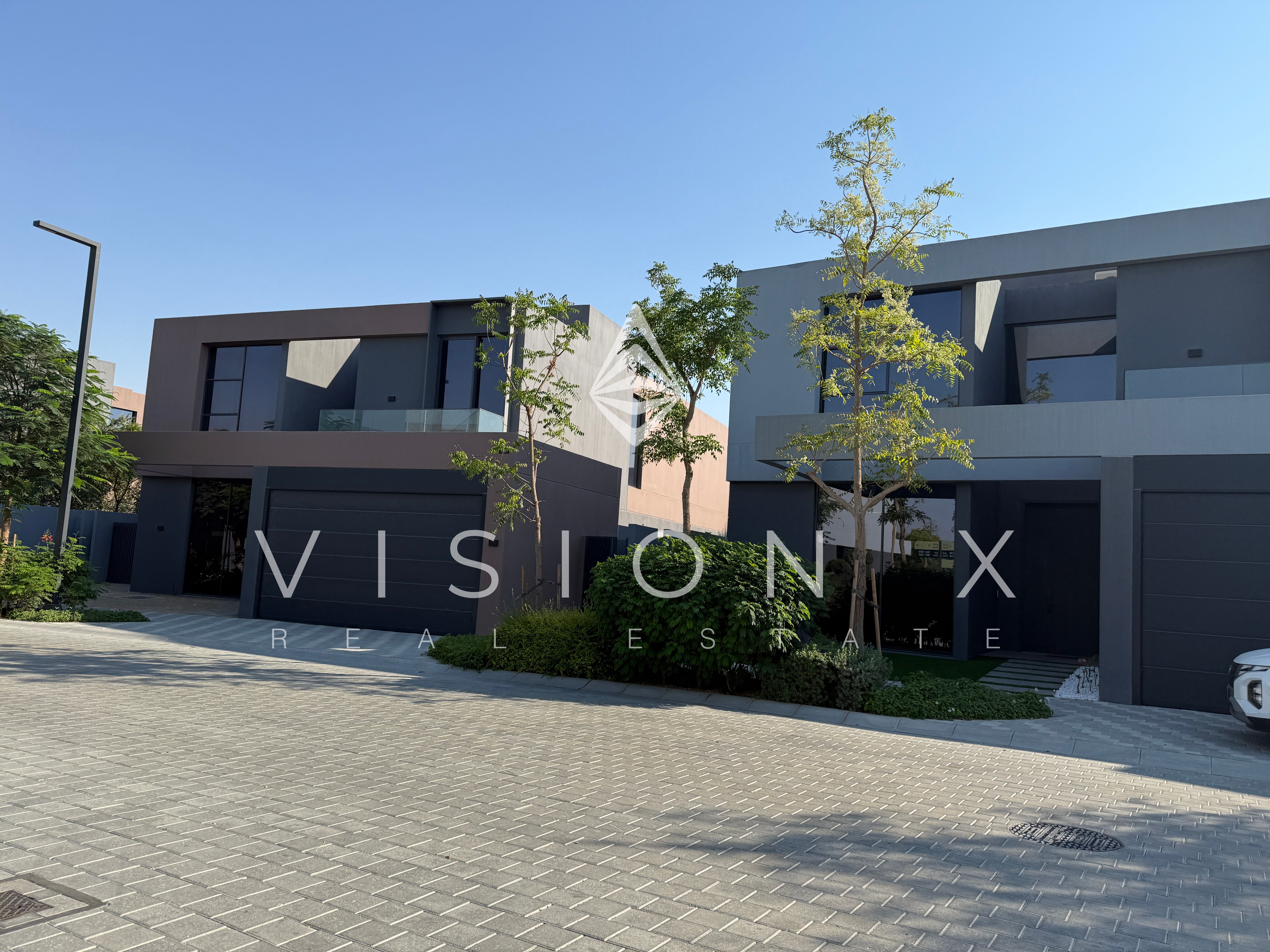 Wide Layout | Safe Community | Modern Exterior