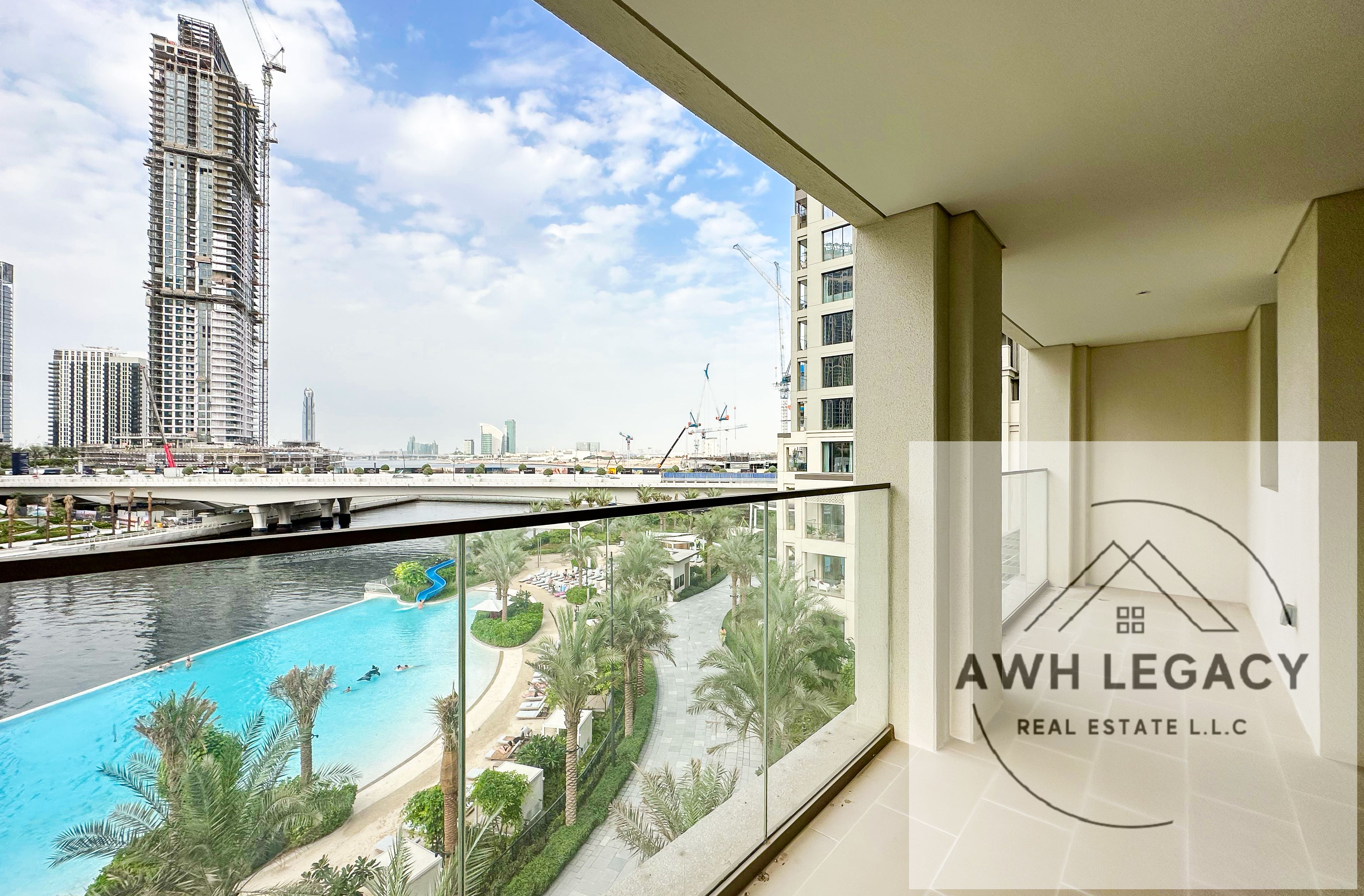 Unbelievable Lagoon & Beach Views | 3 Bed + Maids