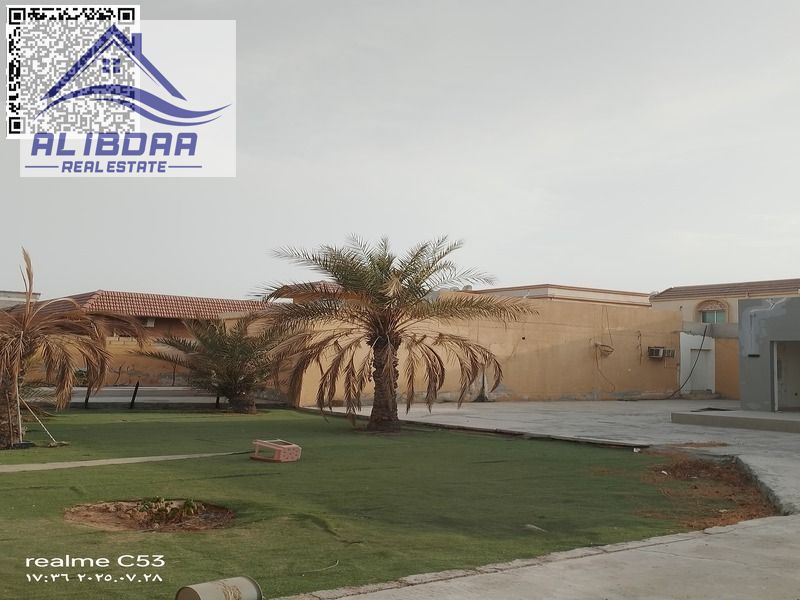 Commercial Villa for Sale – Al Rawda 2, Ajman Unmissable investment opportunity! A commercial villa in a prime location, ideal for business or inve