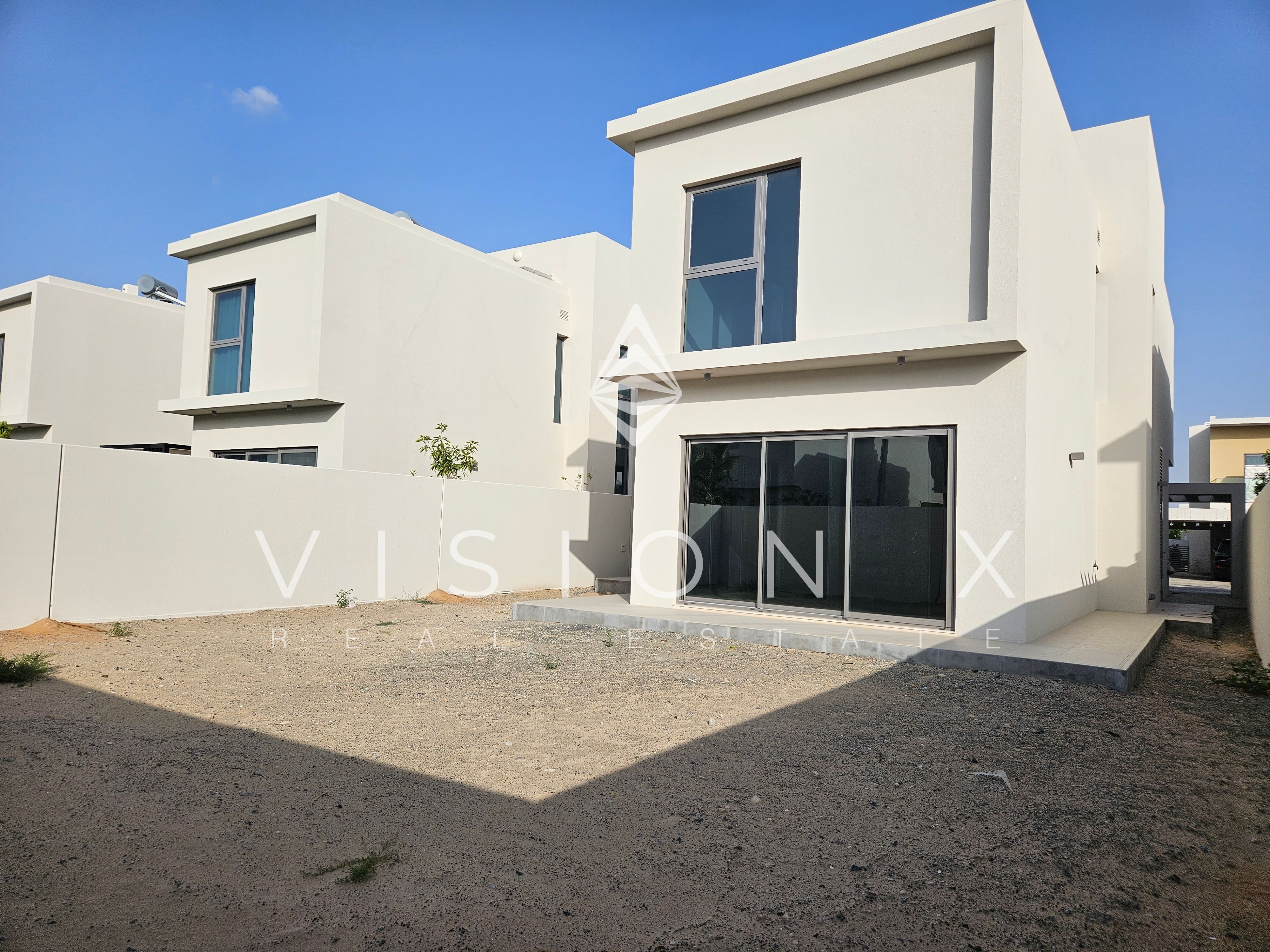 Modern | Prime Location | Family Area