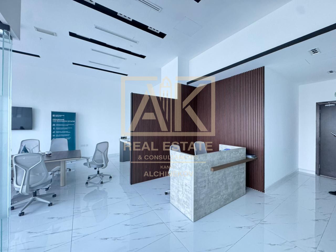 2 Parking | High Floor | Burj Khalifa View
