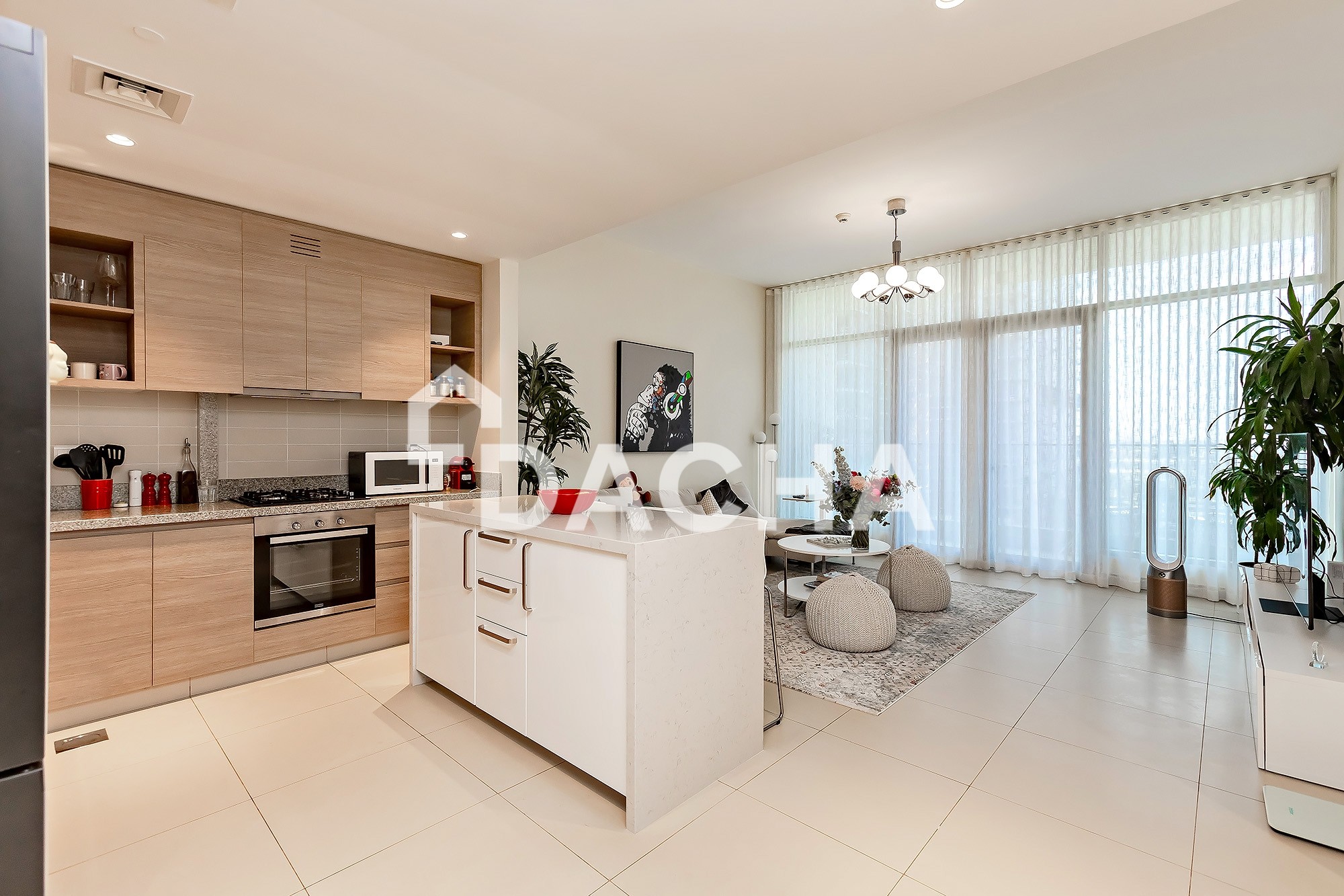 Exclusive | Tenanted | Boulevard view
