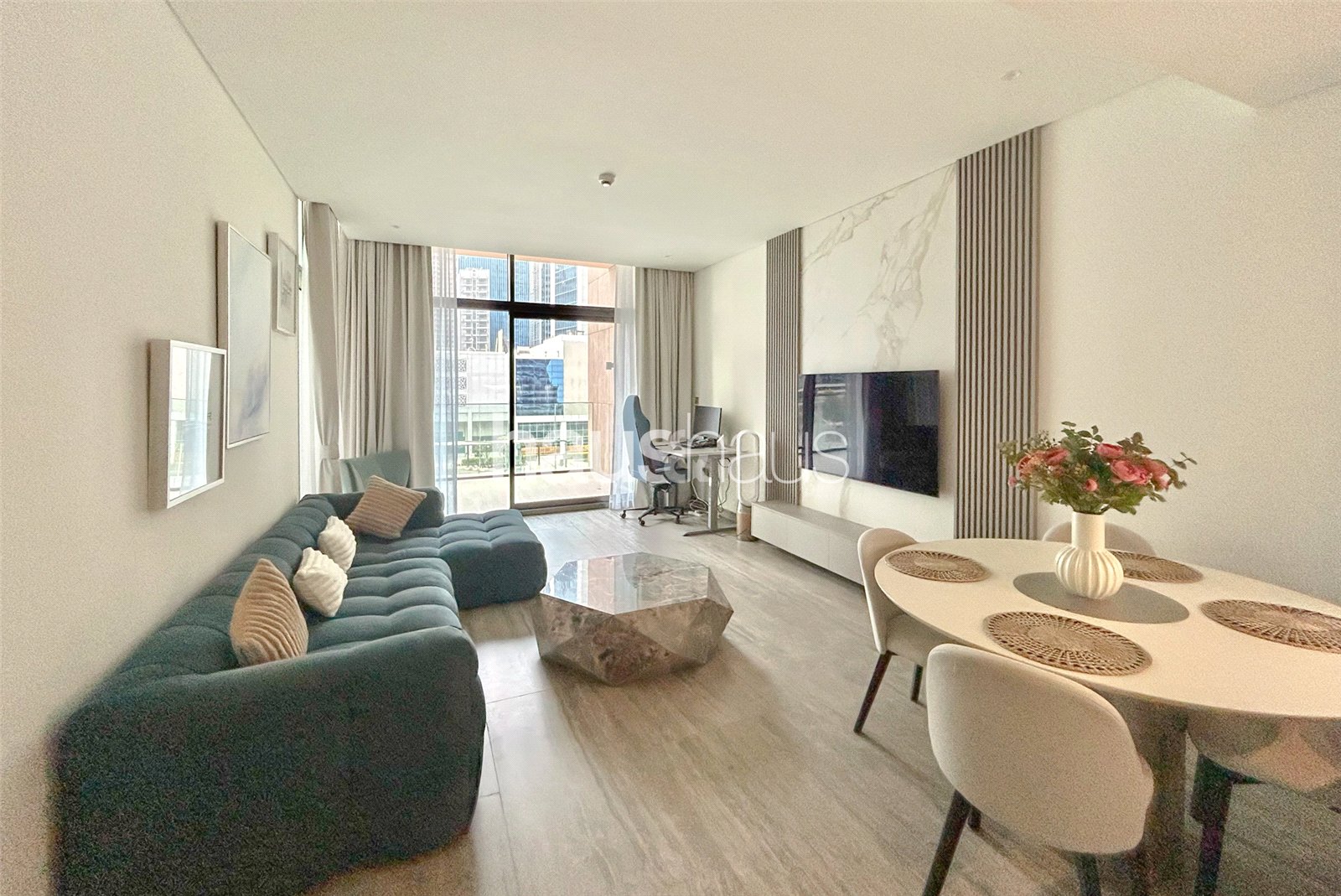 Upgraded | Fully Furnished | Large Terrace