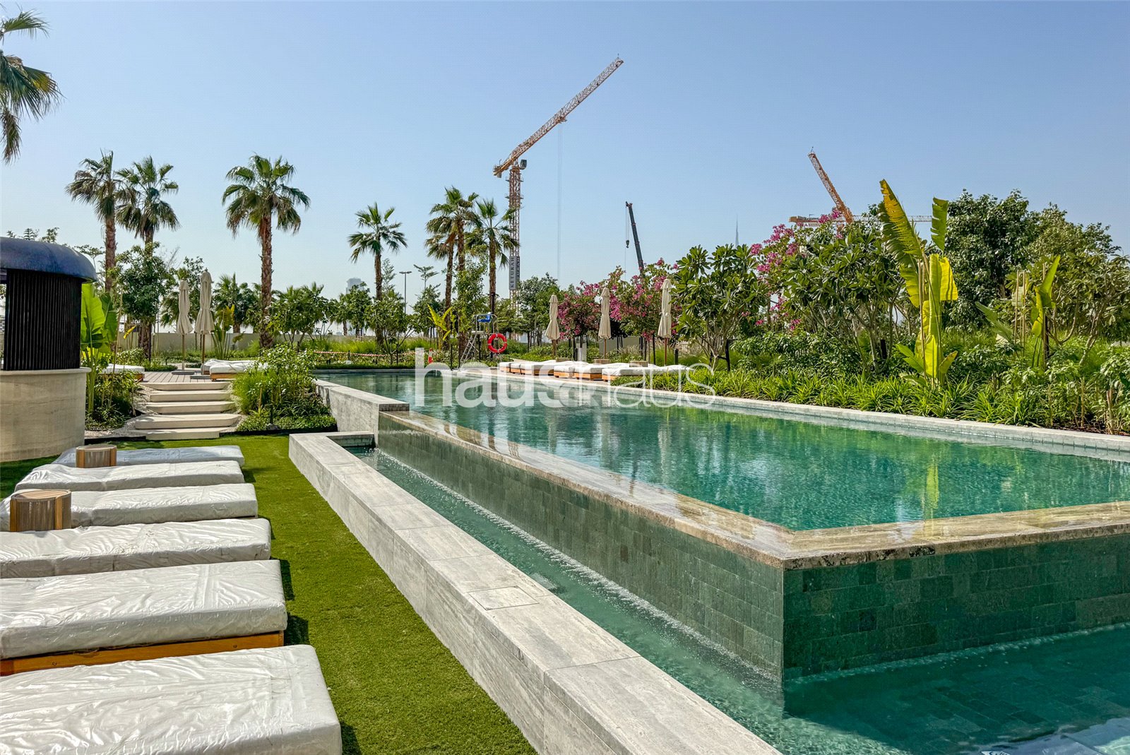 High End Furnishing | Vacant | Premium Ammenities