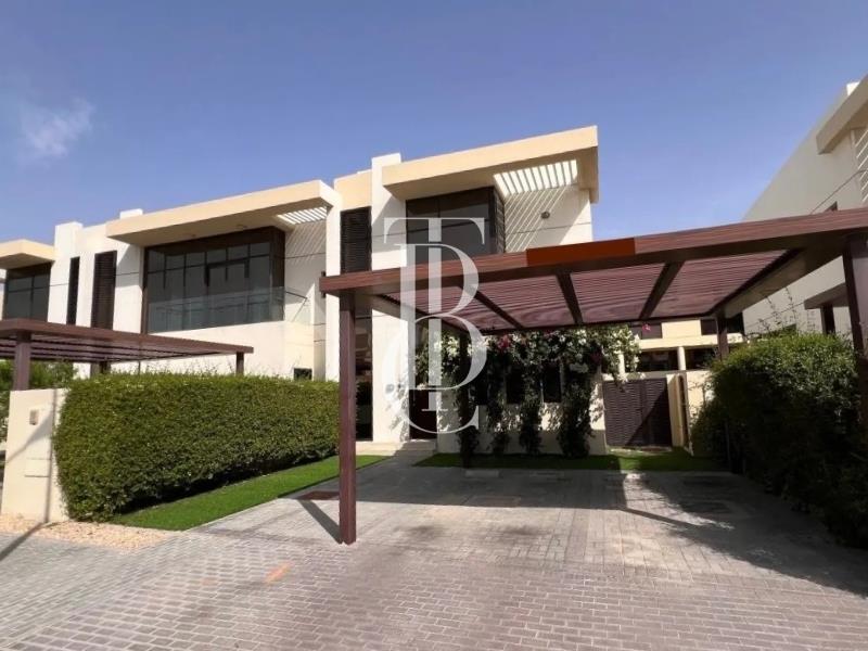 Richmond Villa | 3 BR Plus Maids | Prime Location