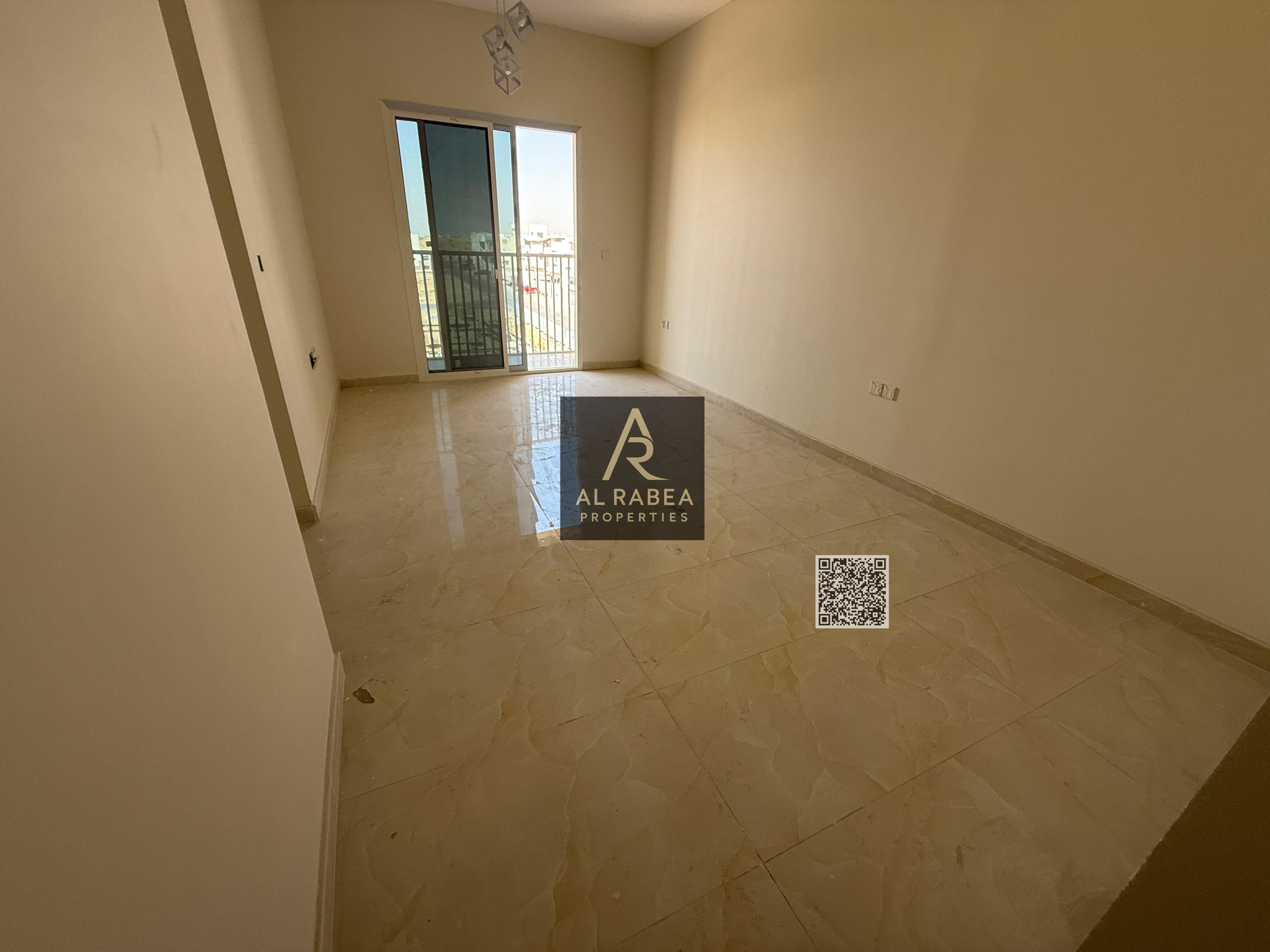 First occupancy - Open view - Close to E311st