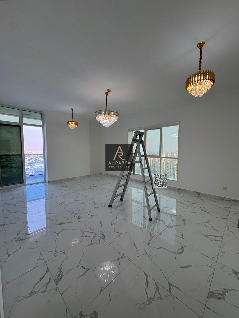 Open view - Modern design - Special price