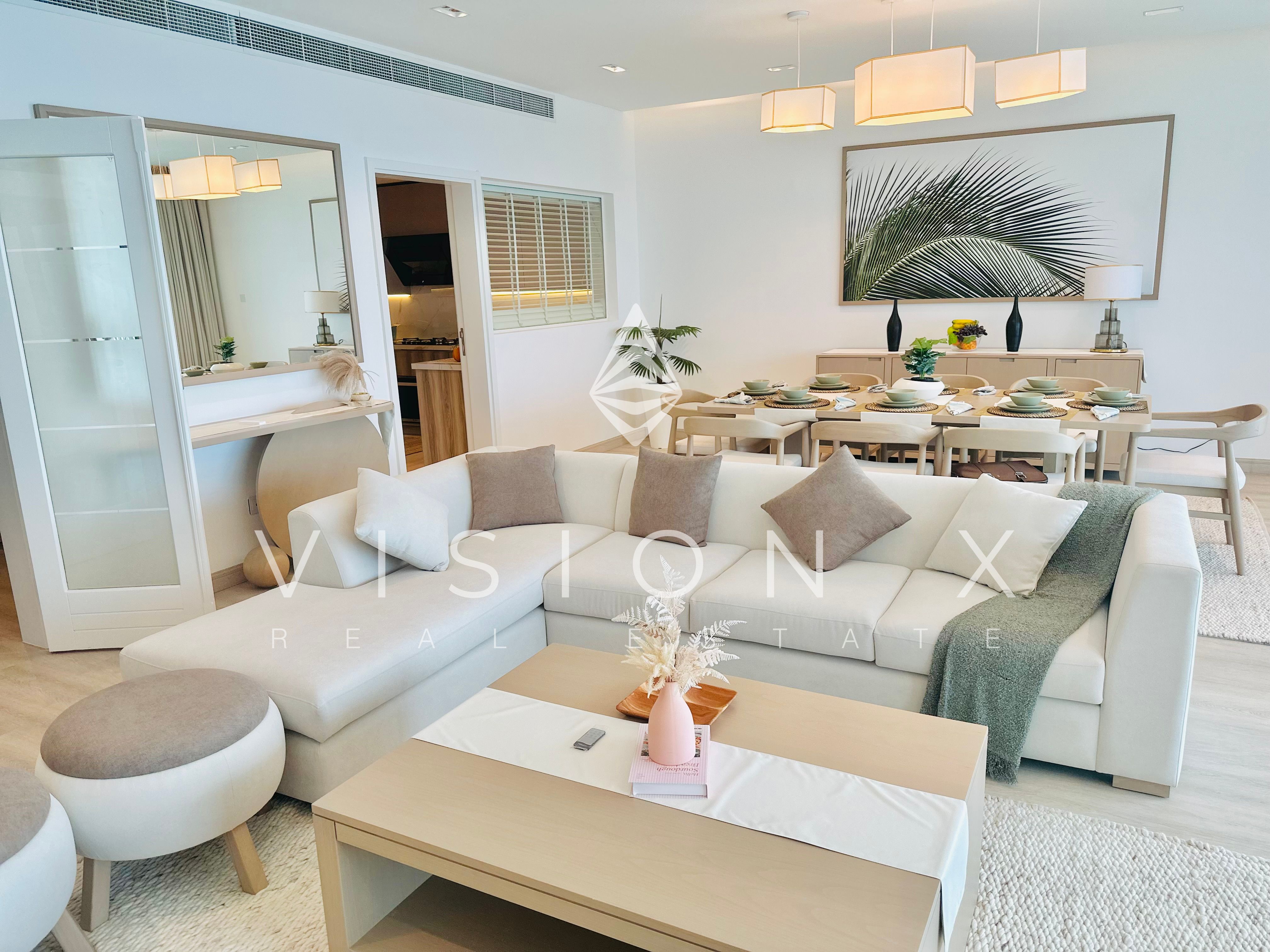 Chic | Beachfront Zone | Great Value