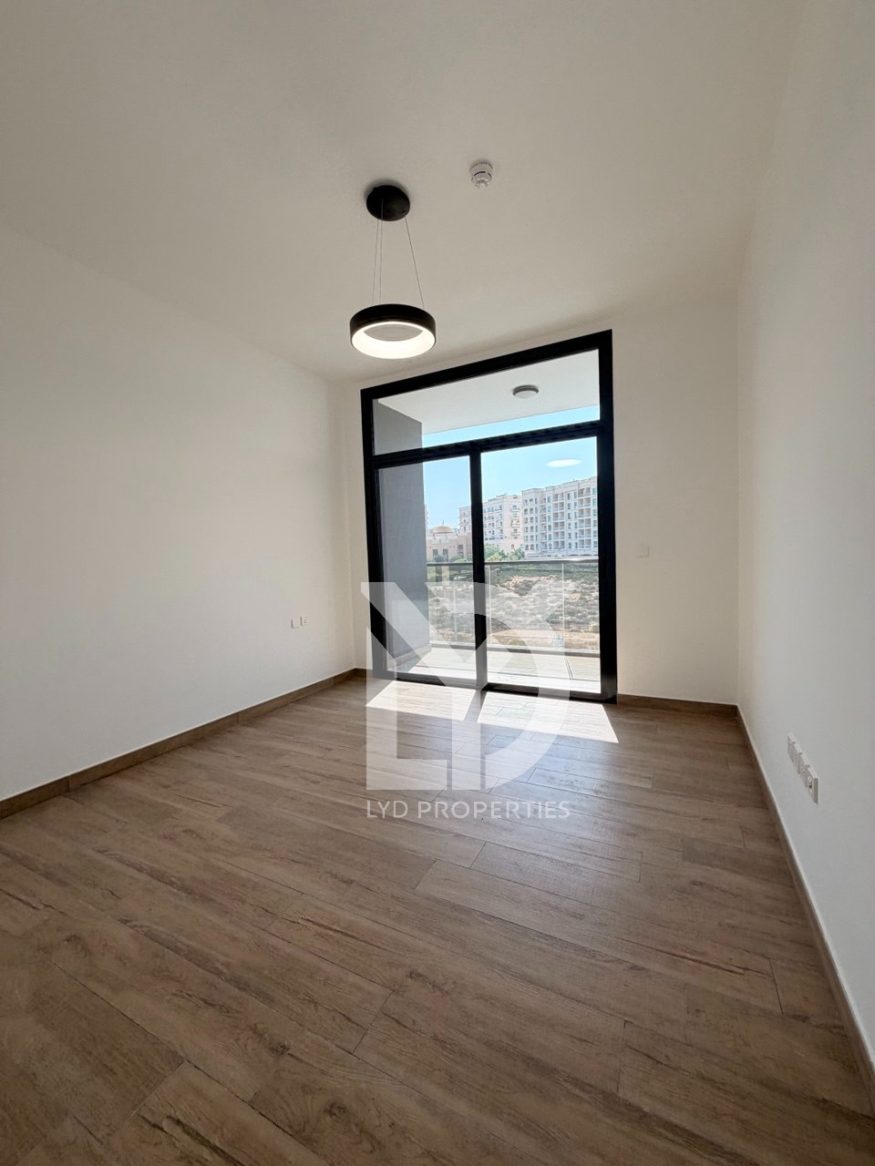 Well-Maintained 2BHK | Prime Liwan Location | AED 110,000