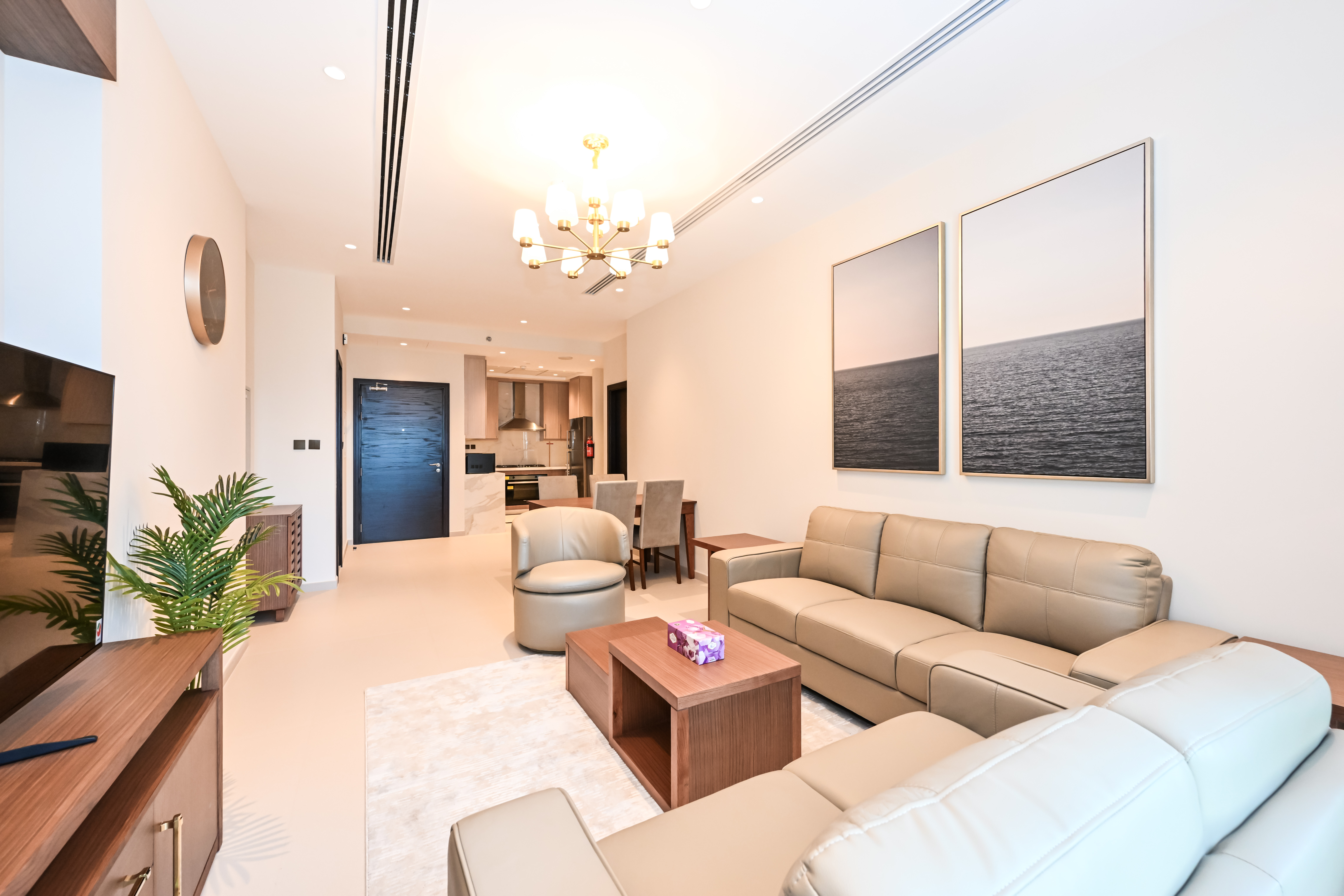 FULLY FURNISHED - BRAND NEW UNIT - TOP CLASS AMENITIES