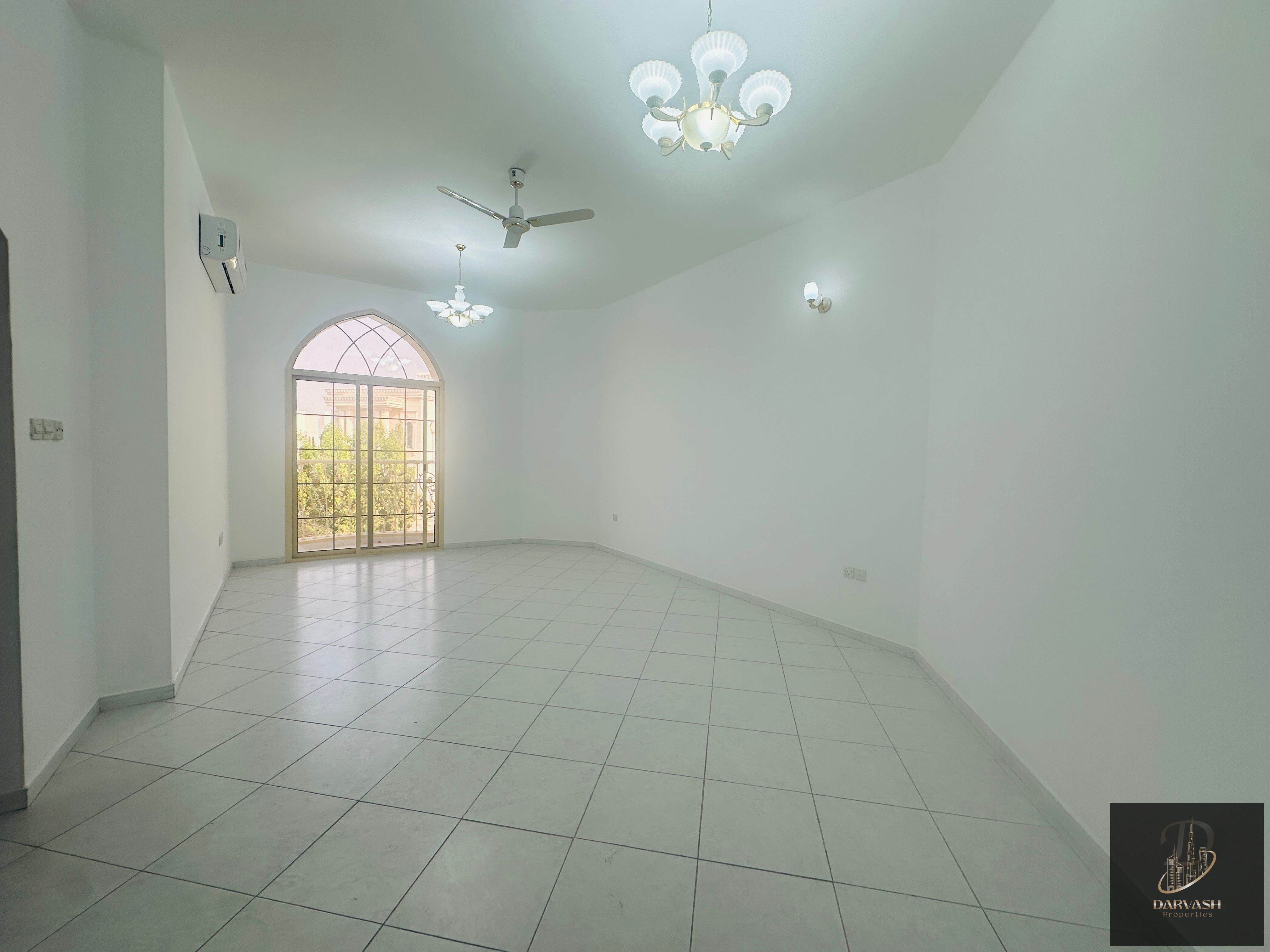 For Rent | Spacious 8-Bedroom Villa – Al Barsha 3