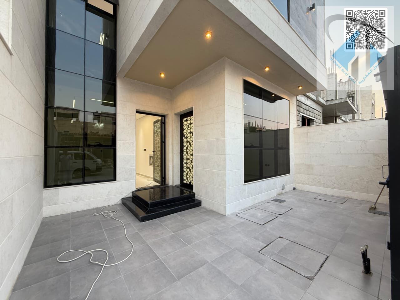 Villa for sale with 5 master bedrooms + rooftop in Al Helio 2 at a price including fees. . . . .
