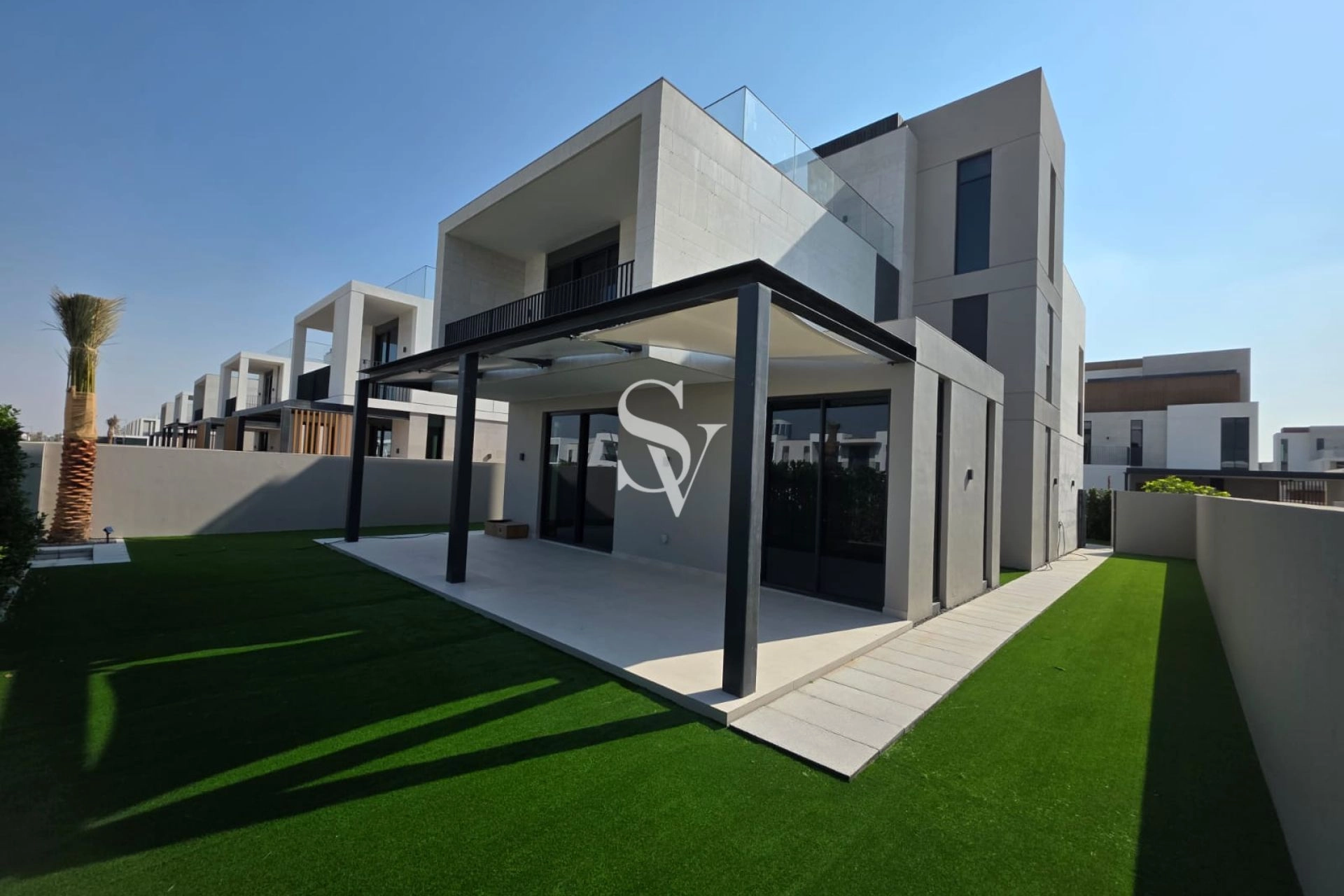 Standalone 4BR Villa| Landscaped| Elie Saab Finish