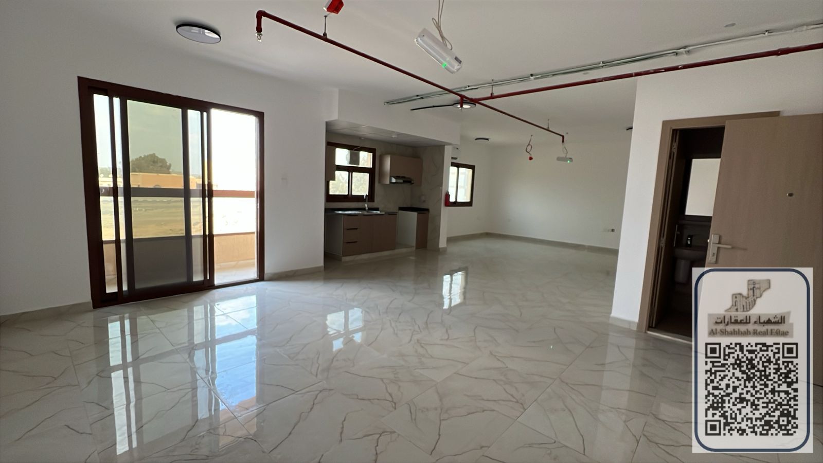 Commercial Office for Rent in Al Jurf Industrial Area A practical commercial office available for rent in the Al Jurf Industrial Area, suitable for bu