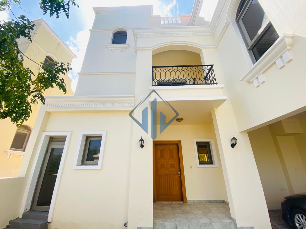Prime Location | TA Townhouse | Ready Property