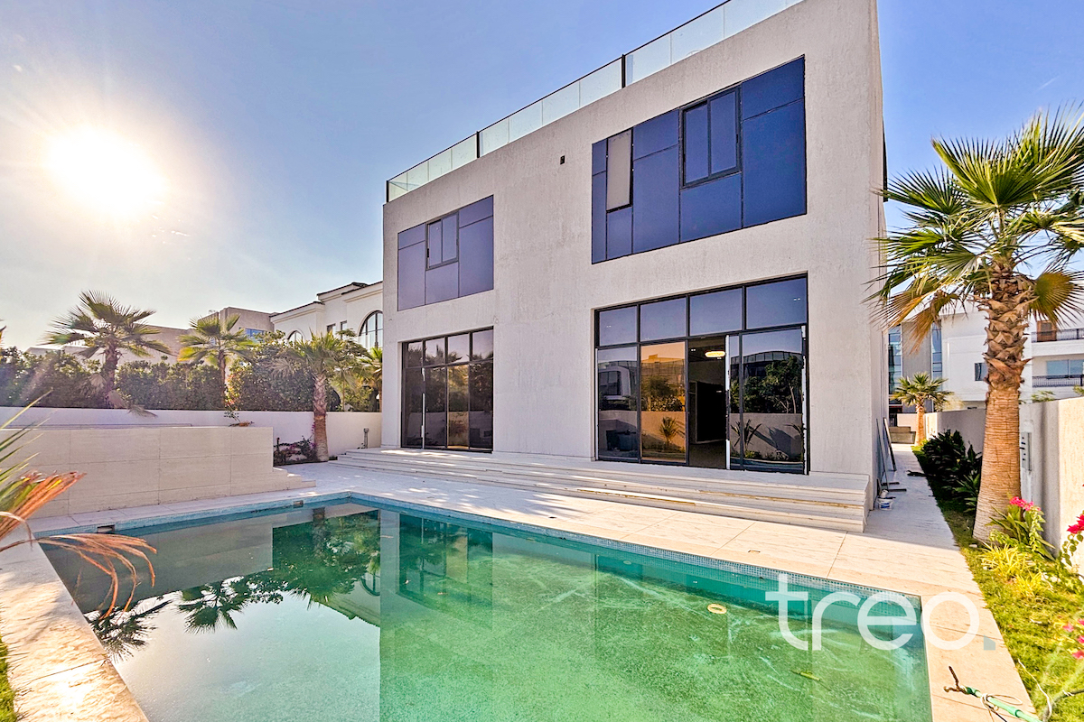 Park View | Modern Custom | Available Now