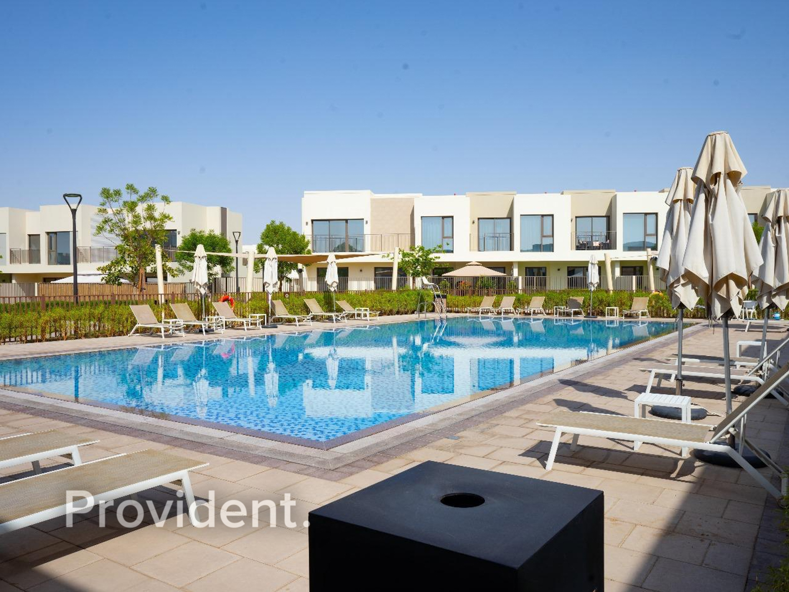 On the Pool | Brand New | Ready to Move In