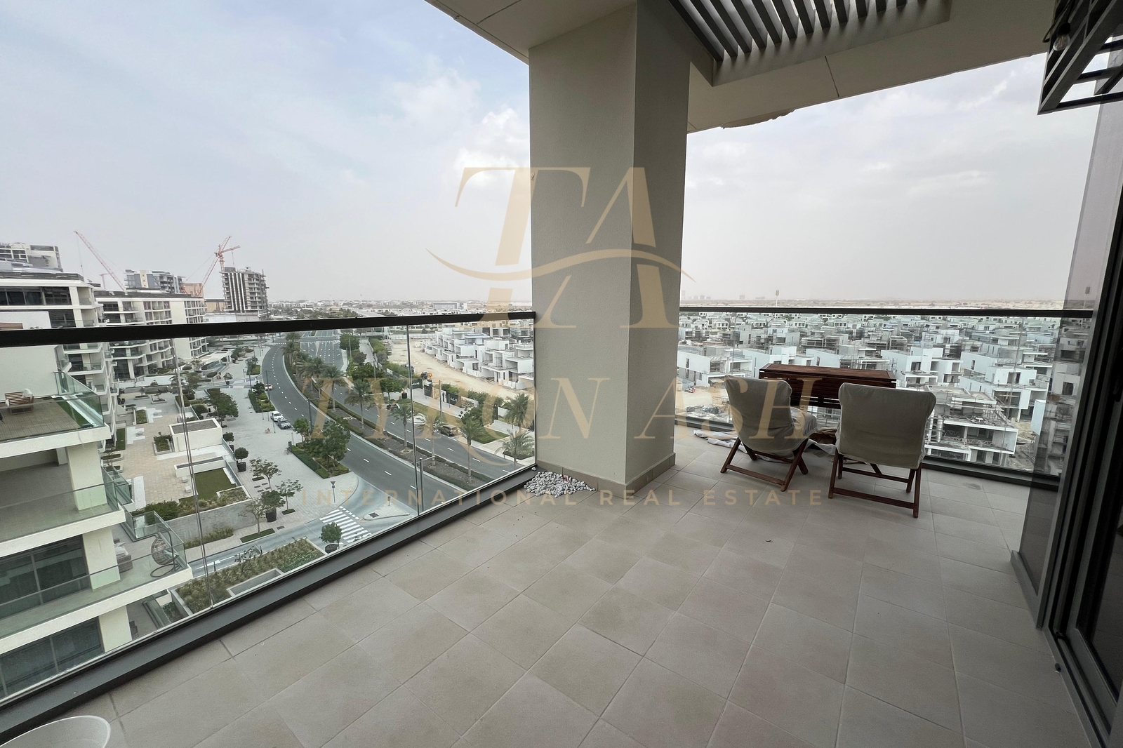 HIGH FLOOR DUPLEX| PANORAMIC VIEW| PRIME LOCATION