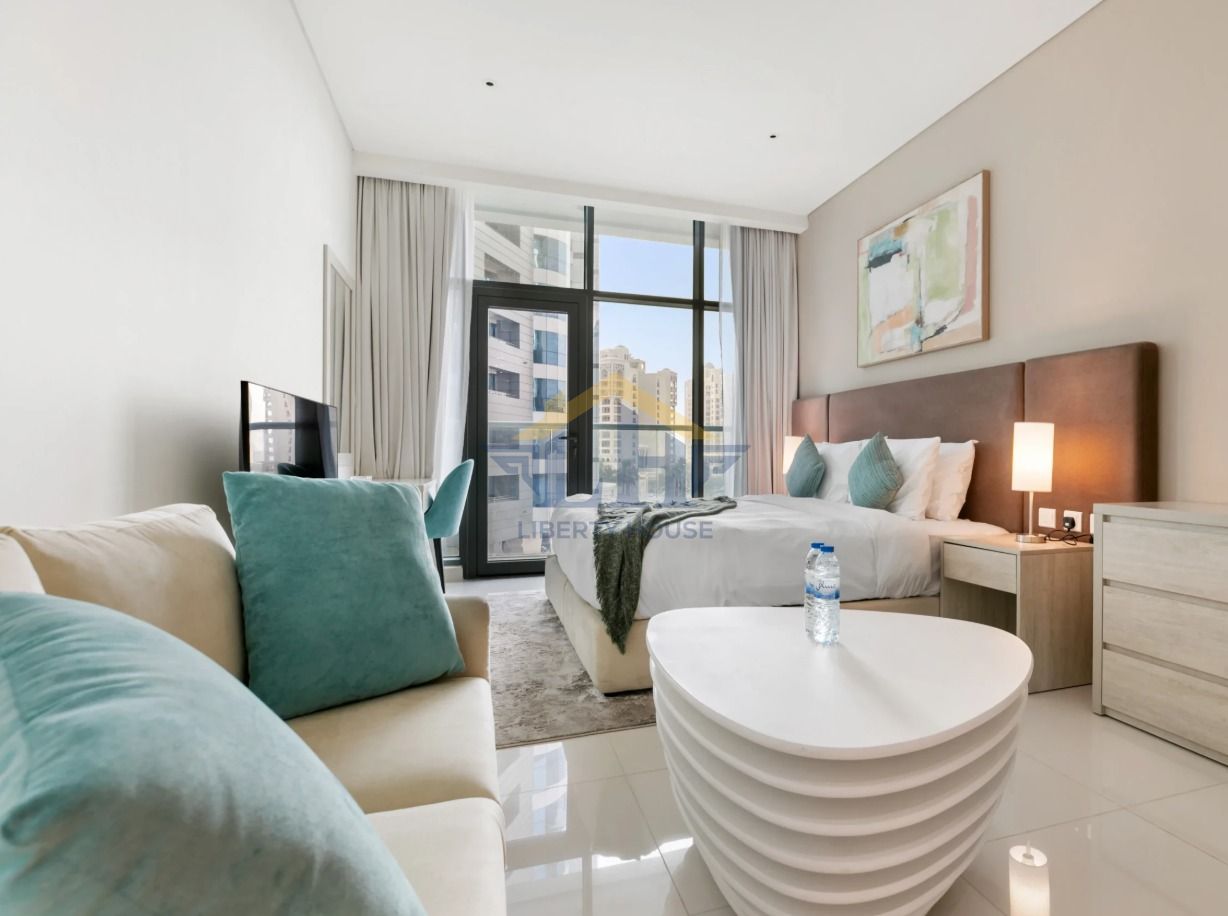BEACH ACCESS | FULLY FURNISHED STUDIO | PALM
