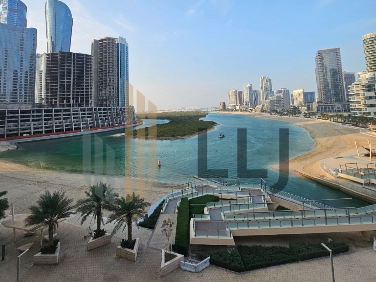 Move Now To Furnished Sea View Apt w/ 12 Chq.