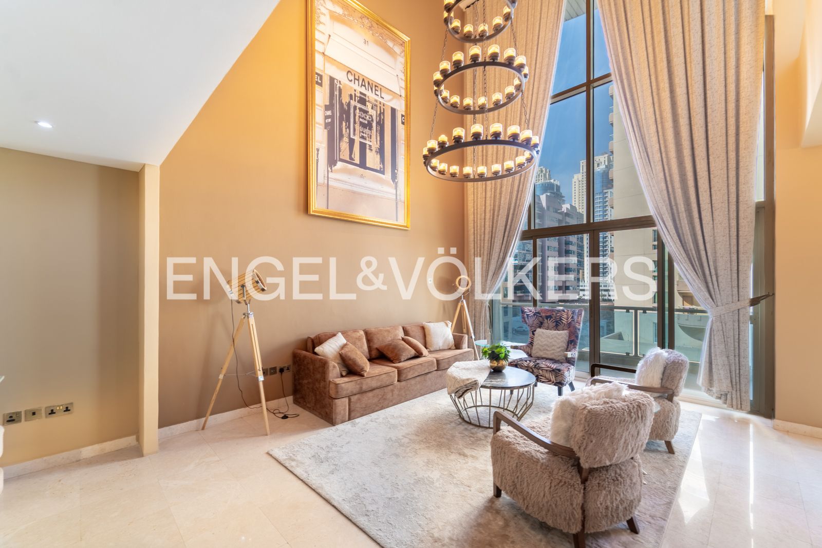 Fully Furnished | Vacant | Upgraded