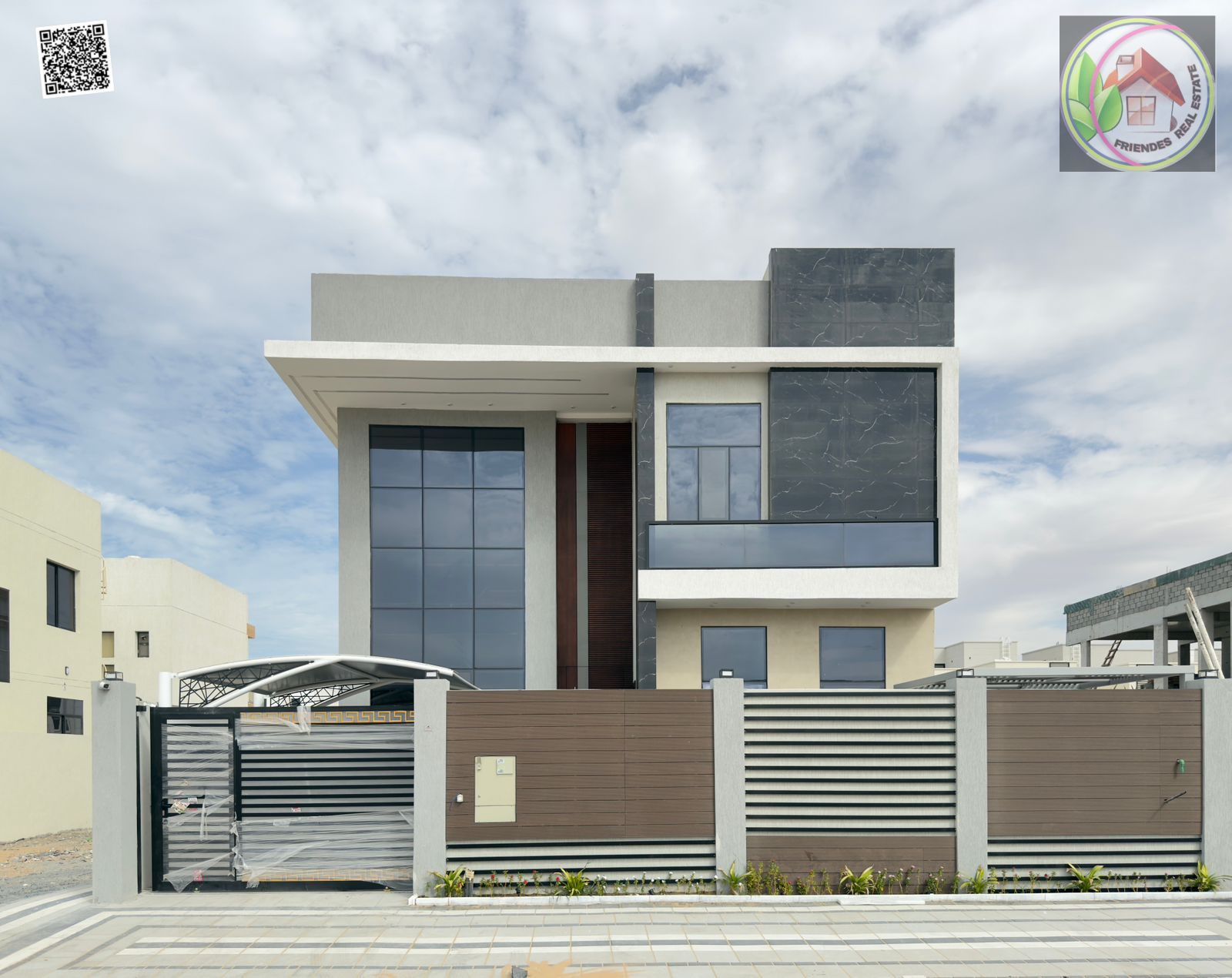 Dream villa, two floors, in the most beautiful areas of Ajman, at an attractive price including registration and ownership fees, and freehold ownershi