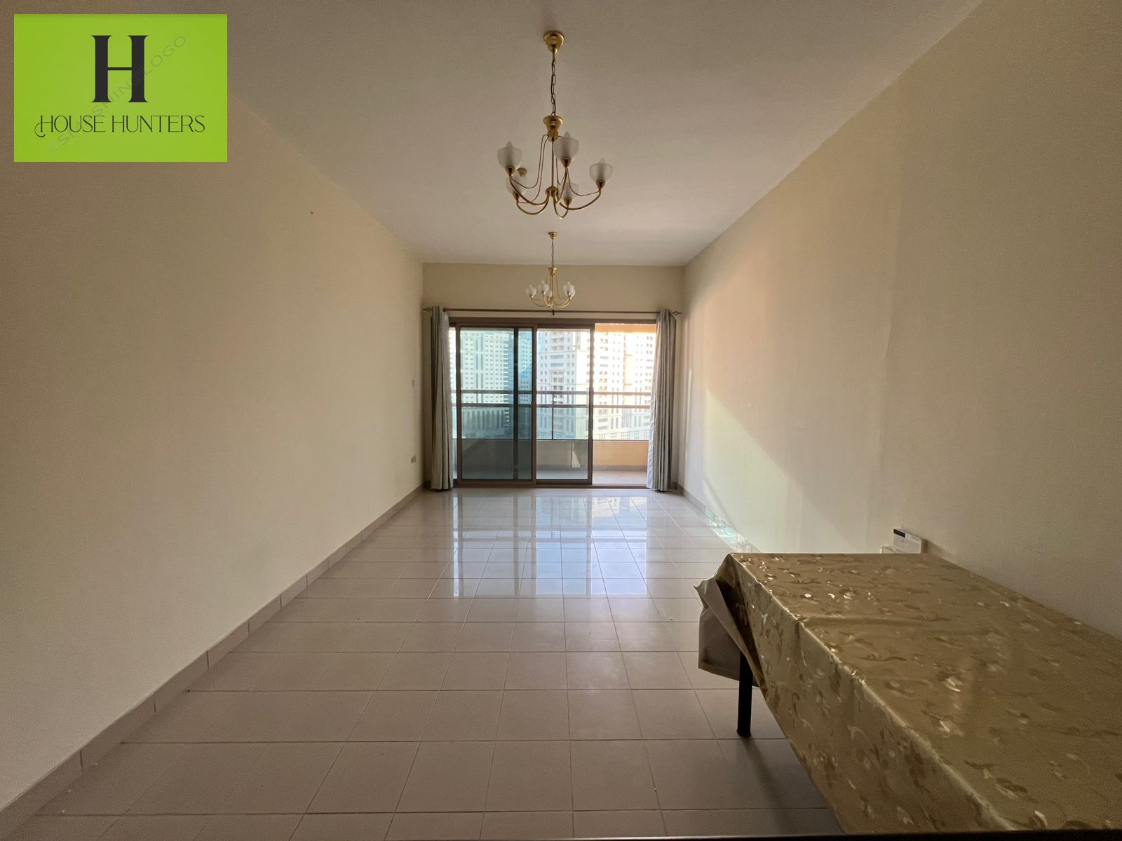 Lavish 1Bhk With Balcony Gym Pool Free