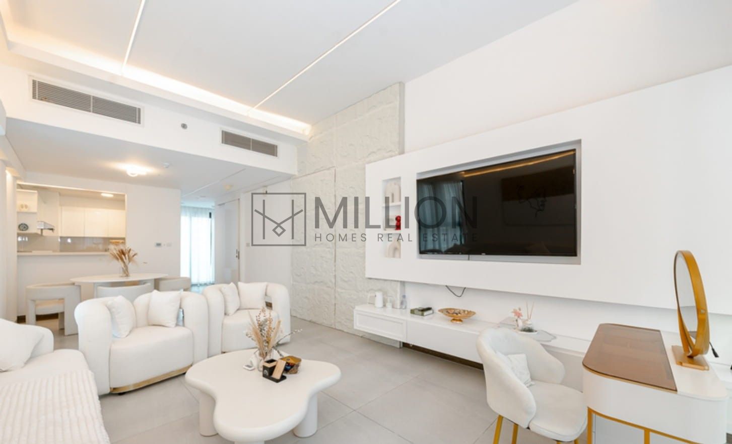Turnkey 1BR Home in the Heart of Business Bay