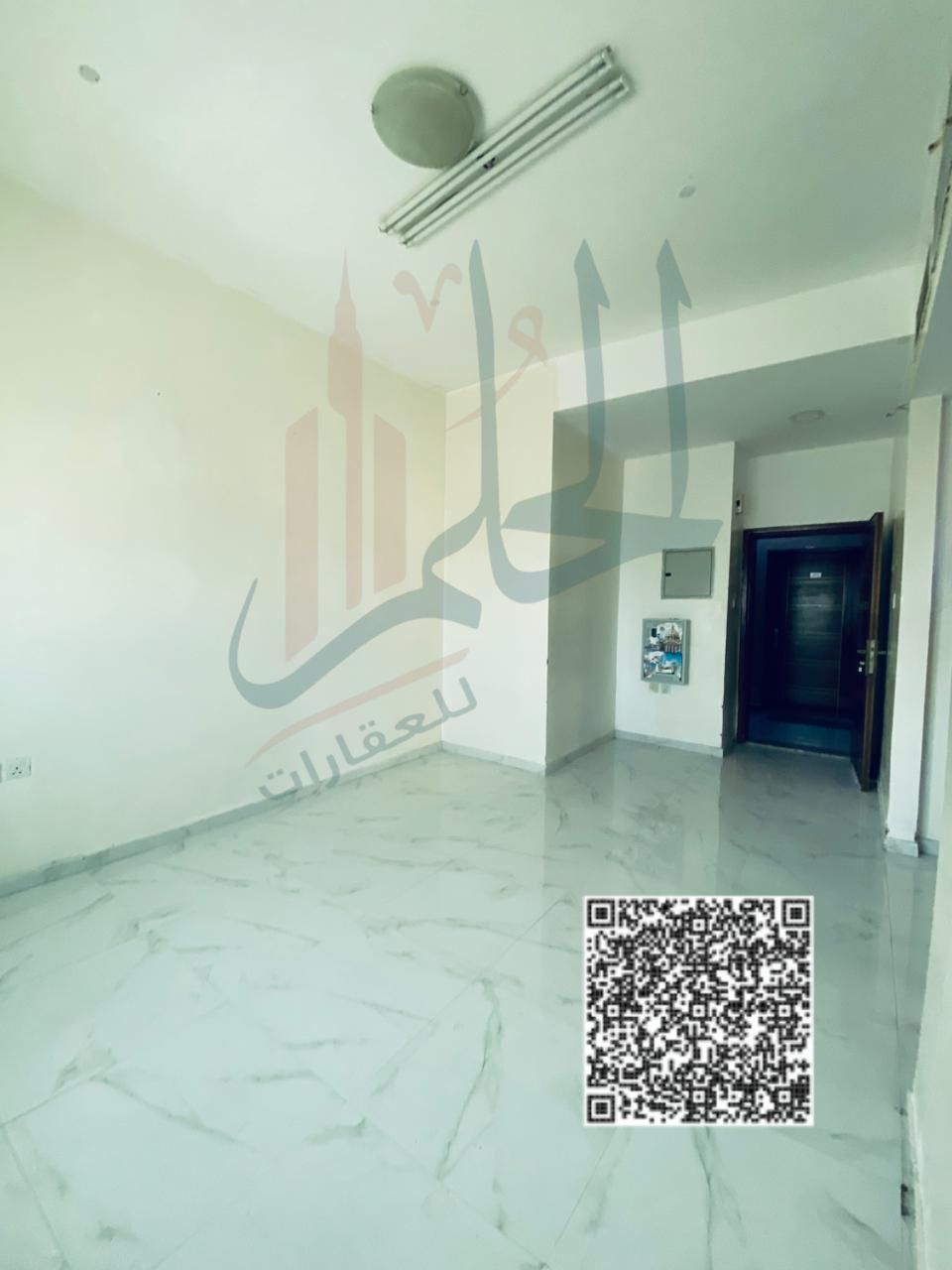 One bedroom and living room for annual rent at a special price, very close to the exits of Dubai and Sharjah.