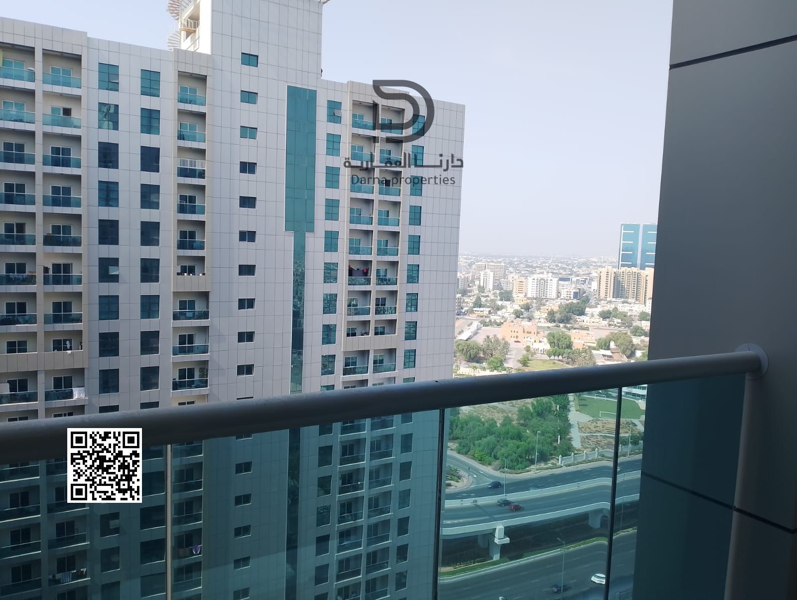 Own a one-bedroom apartment with living room in City Tower, excellent finishes, prime location close to all services, fully furnished with parking inc