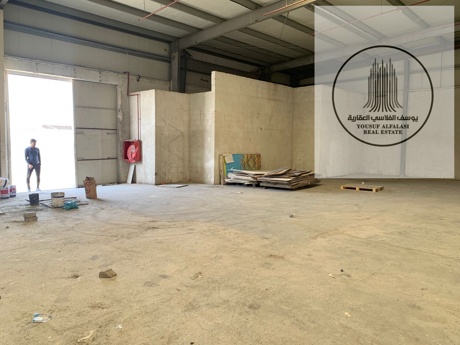 For rent in Al Sajaa Industrial Area Warehouse 2700 sq ft One floor space 13 kW electricity Price per sq ft 55 AED Price 148,500 AED Ready for immedia