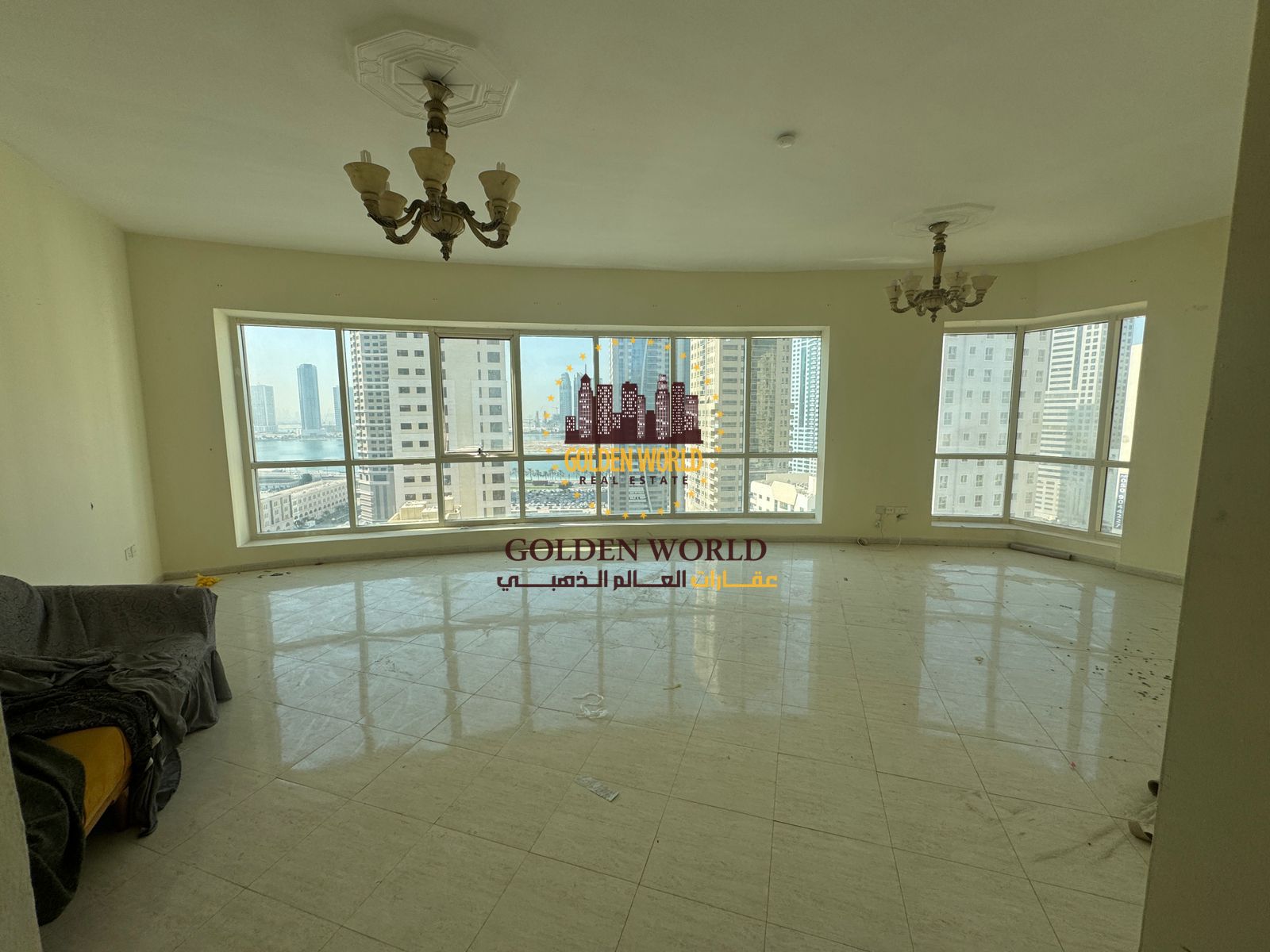 2 Bedroom Apartment with Panoramic Sea View for Rent in Al Majaz 3 with Free AC