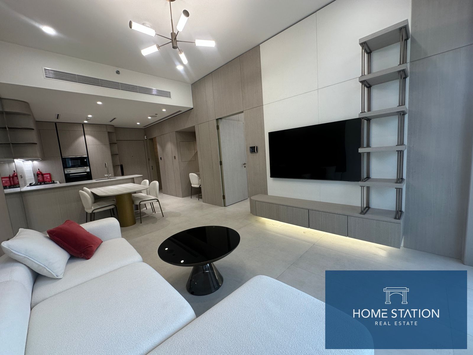 HIGH QUALITY BRAND NEW FULLY FURNISHED 1 BR 12 CHEQUES JUST 119,999